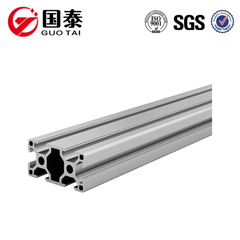 Portas de alumínio e janelas tornaram-se a moda da arquitetura moderna