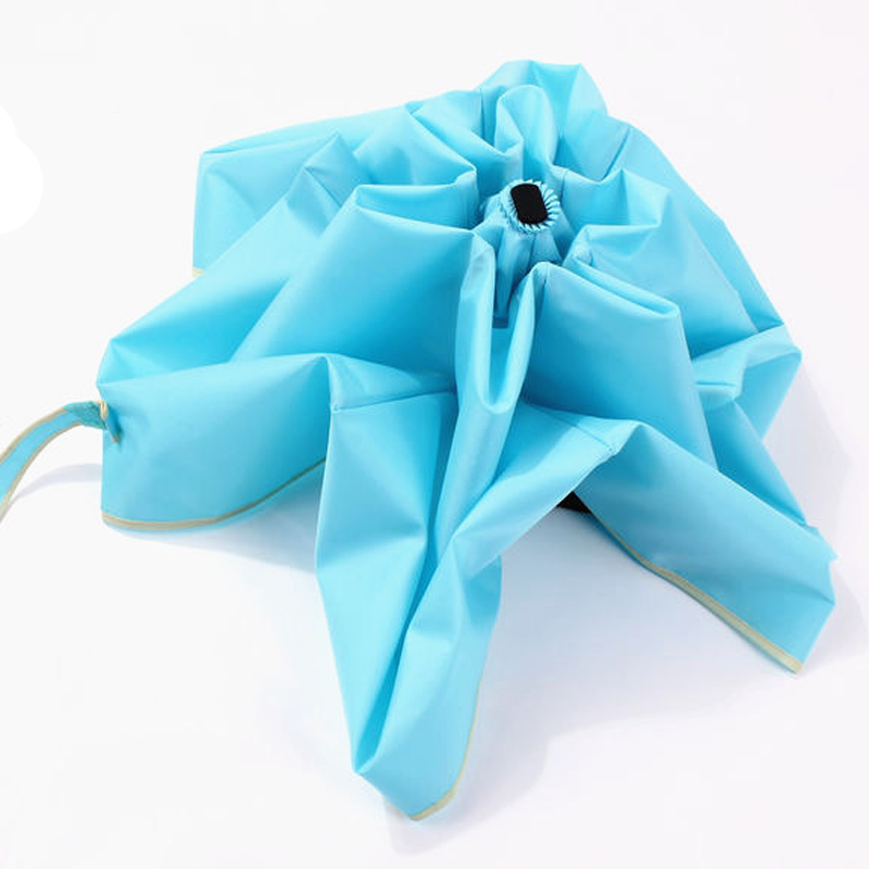 mini guarda-chuva azul para o saco