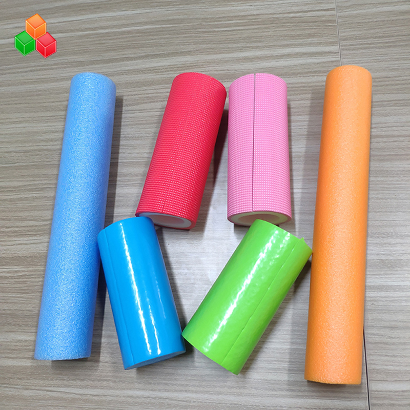 Forma personalizada logotipo cor super macio tubos de espuma oca PVC EVA EPE espuma tubo redondo para equipamentos de playground indoor / embalagem