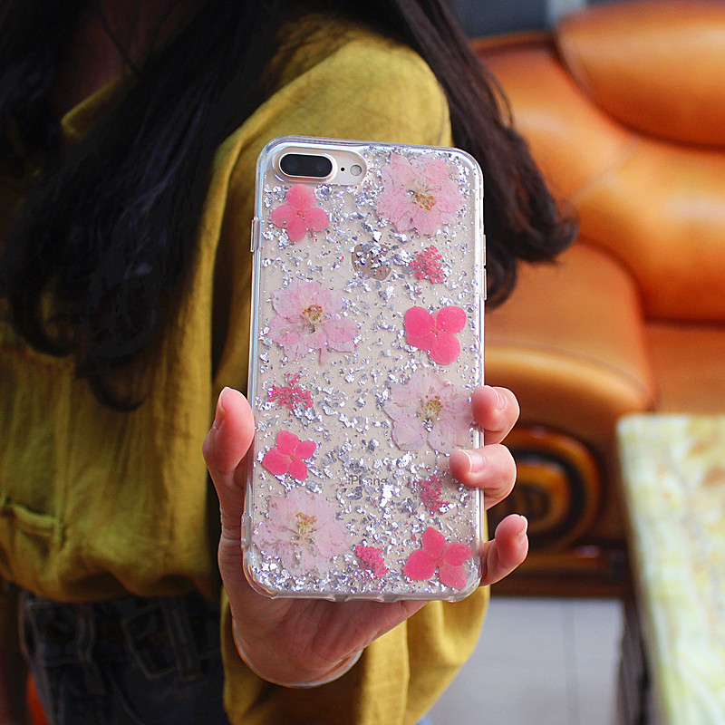 TPU + PC glittery cola cola capa para celular com flor interna feita à mão para iPhone 6 Plus / 7 Plus / 8 Plus