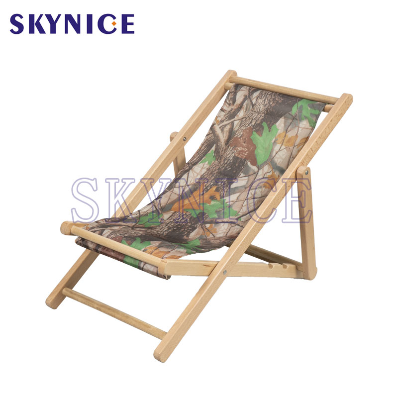 Garotos Wooden Sling Back Beach Chairs