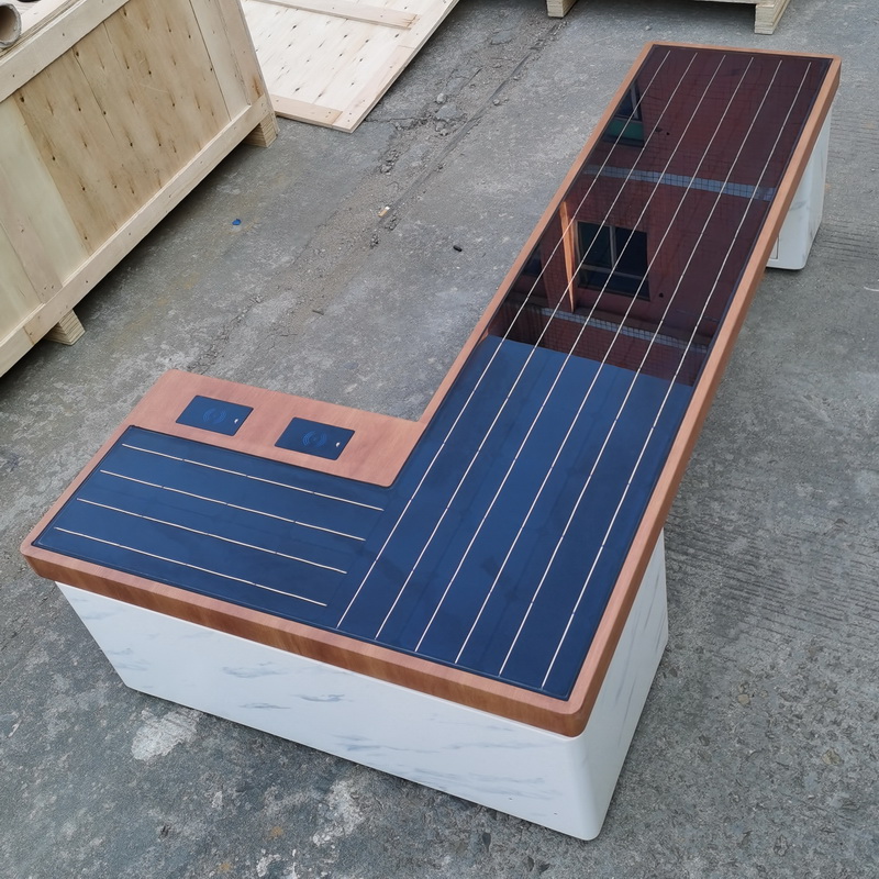 Banco solar esperto de poupança de energia personalizado da venda quente das cores para o parque