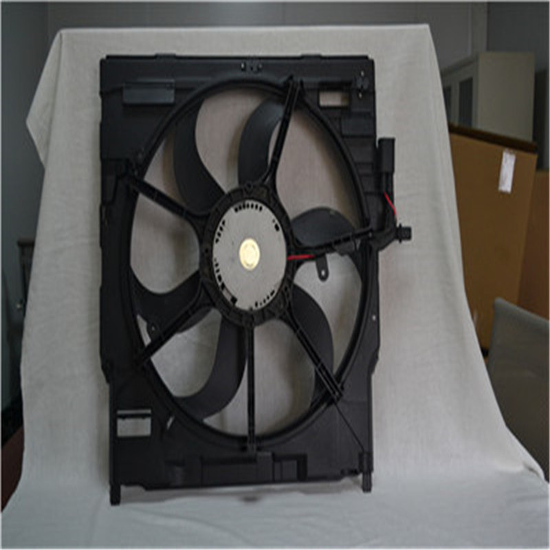 Ventilador de resfriamento do radiador para BMW E70 / E71 OEM # 17428618239 17428618238