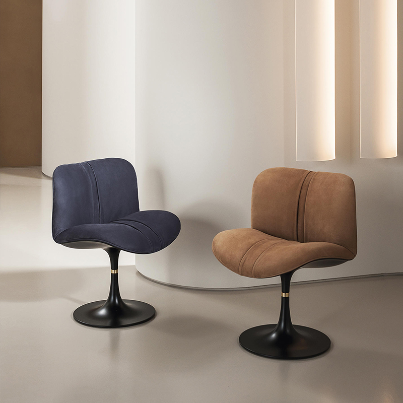 Italiano minimalista Designer de luxo Fibra de vidro moderno Lounge de couro genuíno Swivel Cadeira de sotaque para sala de estar