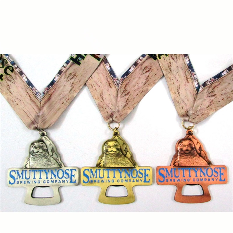 Medalhas de prêmios de design de vibração e copos medalhas de esmalte personalizadas medalhas de animais