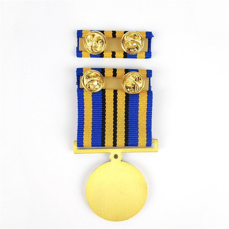 Medalha de honra de crachás de pinos personalizados do esmalte macio com cordão curto