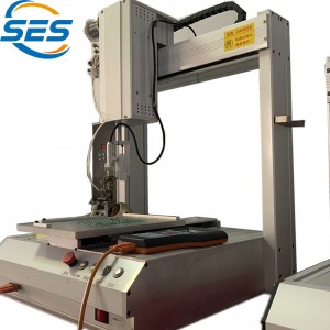 Máquina automática de solda por pontos