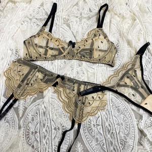 Europeu e americano - estilo lingerie sexy. Ultra - Plus fino - Lingerie erótica de renda de tamanho. Conjunto de sutiã que faz os seios grandes parecerem menores e evita a flagrada (três - conjunto de peças).WLV255PRICE:$159.99