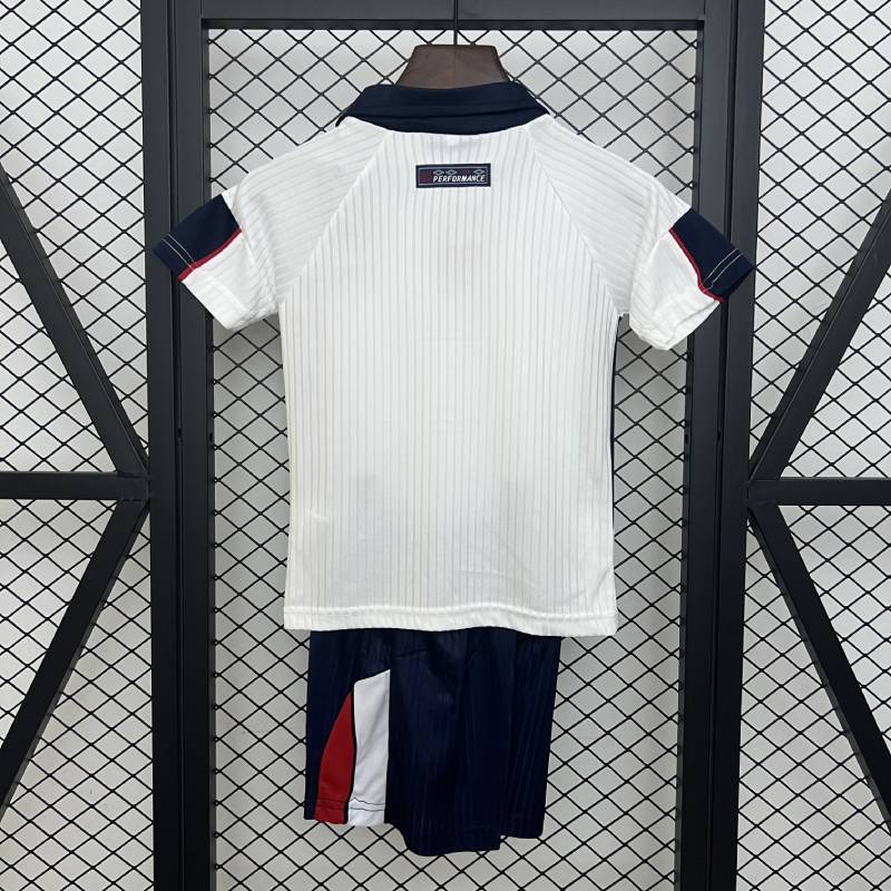 Kids England 1998 Tamanho da casa: 16-28