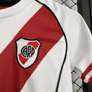 25/26 Kids River Plate Tamanho da casa: 16-28